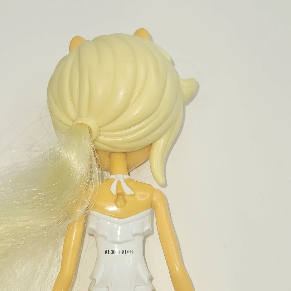Hasbro My Little Pony Equestria Doll Blonde Hair 9 Inch Stella Horse Swimsuit